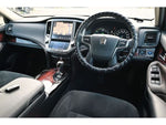 CROWN sedan hybrid