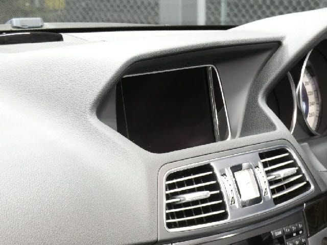 MERCEDES BENZ E class open