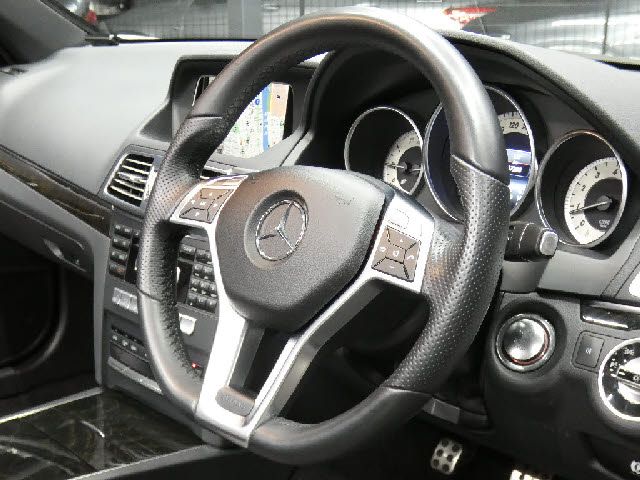 MERCEDES BENZ E class open