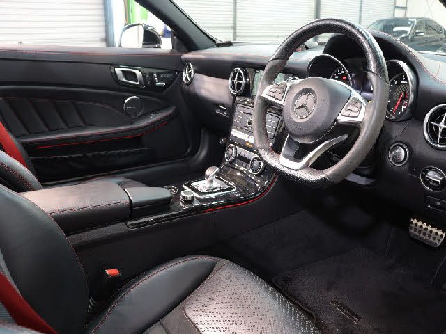 MERCEDES AMG SLC class