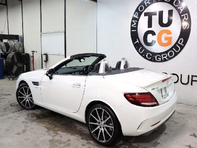 MERCEDES AMG SLC class