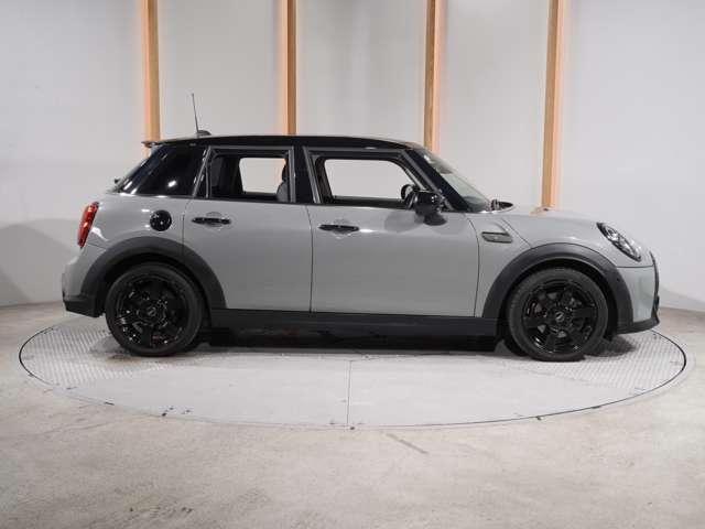 MINI COOPER SD 5DOOR