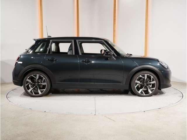 MINI COOPER 5DOOR