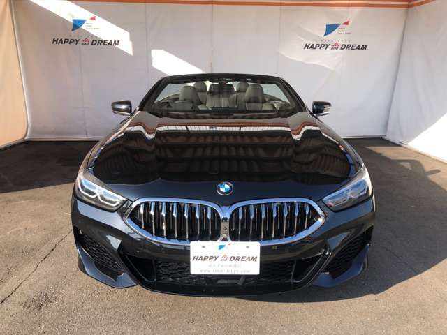 BMW 8 series open