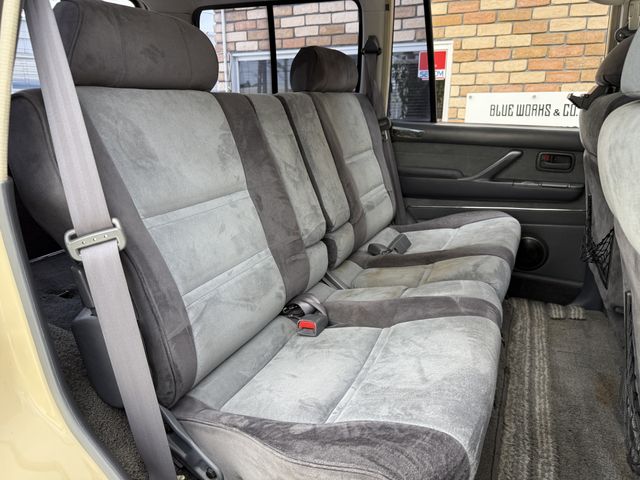 LANDCRUISER wagon