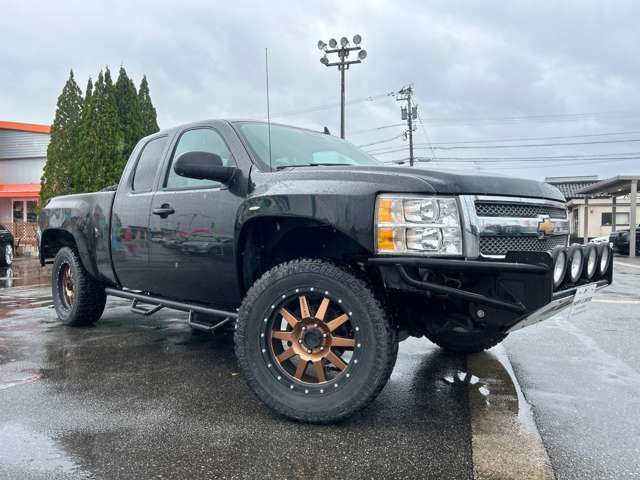 CHEVROLET SILVERADO