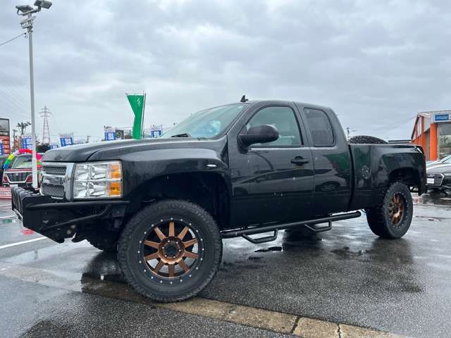 CHEVROLET SILVERADO
