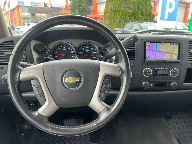 CHEVROLET SILVERADO