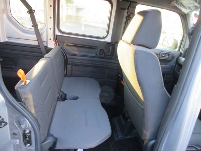 N-VAN