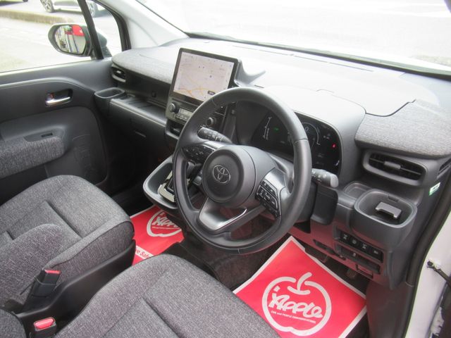 SIENTA HYBRID