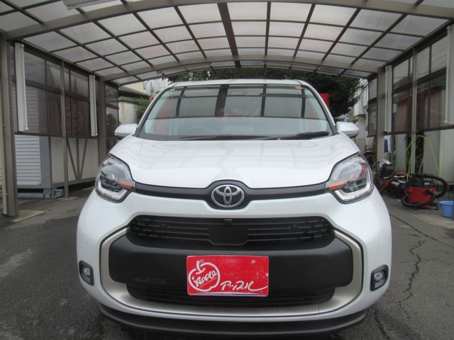 SIENTA HYBRID