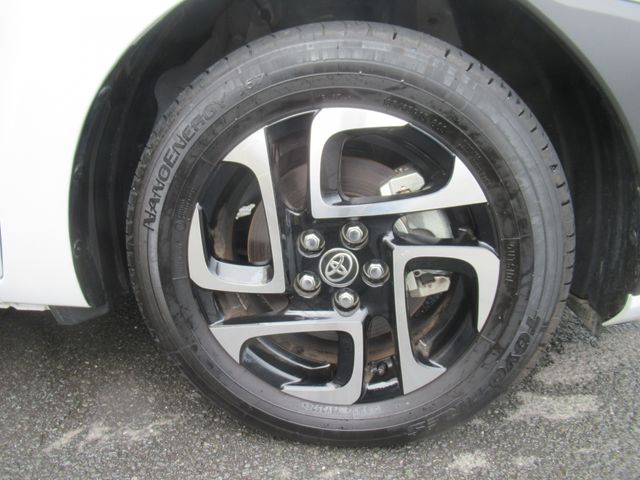 SIENTA HYBRID