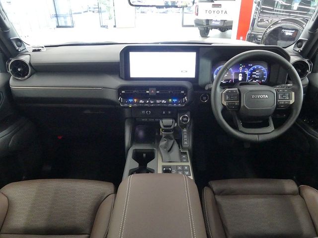 LANDCRUISER 250