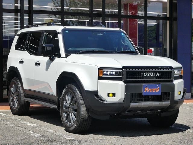 LANDCRUISER 250
