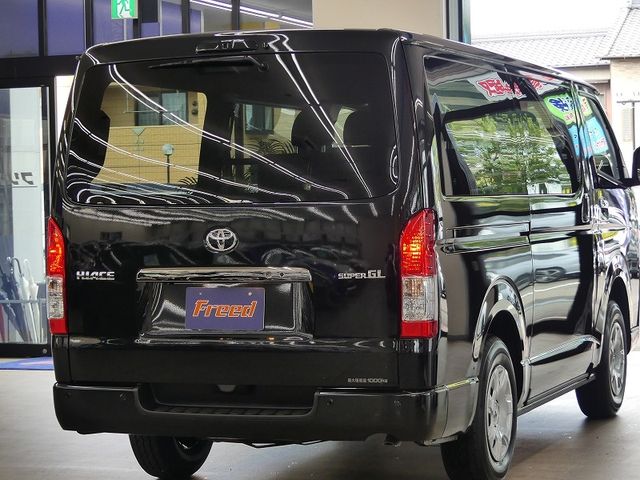 HIACE van 4WD
