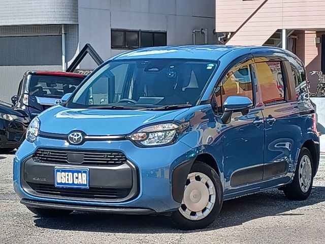 SIENTA HYBRID