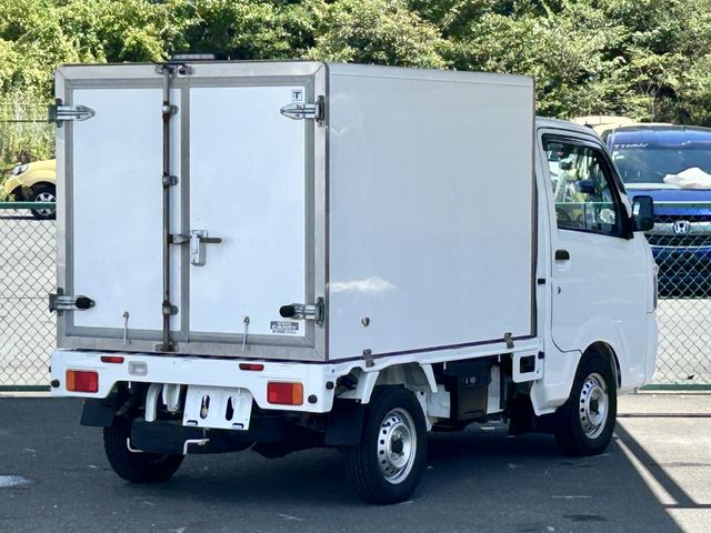 CARRY truck 4WD