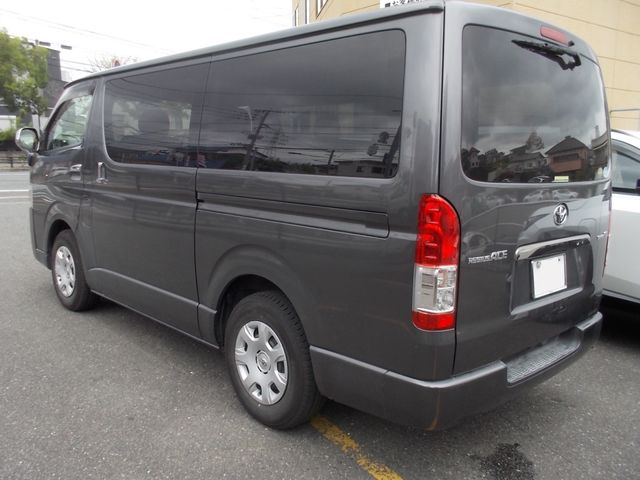 REGIUSACE van 2WD
