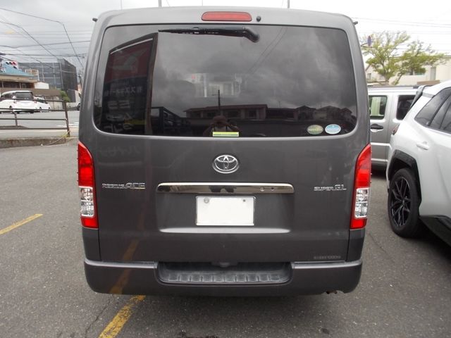 REGIUSACE van 2WD