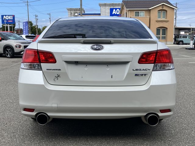 LEGACY B4