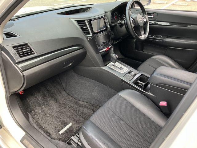 LEGACY B4