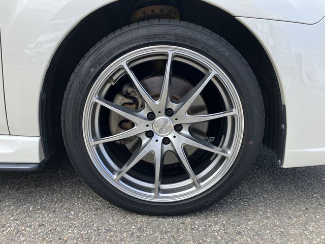 LEGACY B4