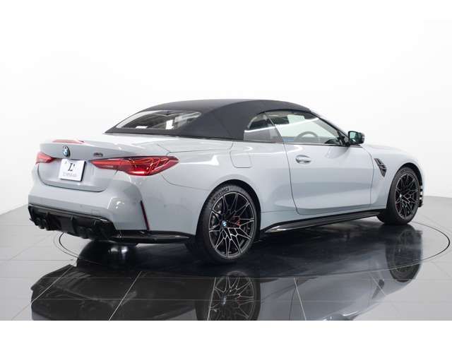 BMW M4 open