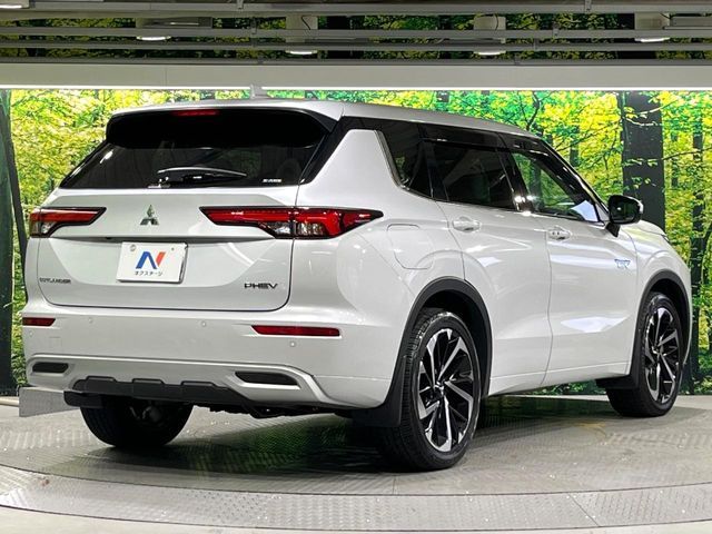 OUTLANDER PHEV