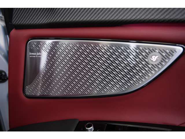 MASERATI Grecale