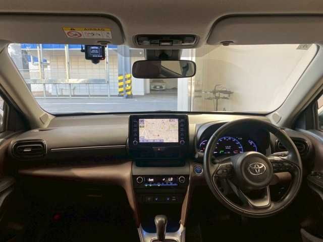 YARIS CROSS HYBRID
