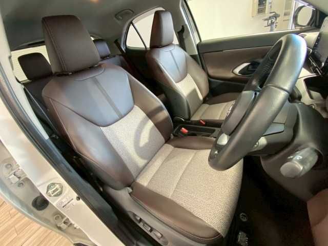 YARIS CROSS HYBRID