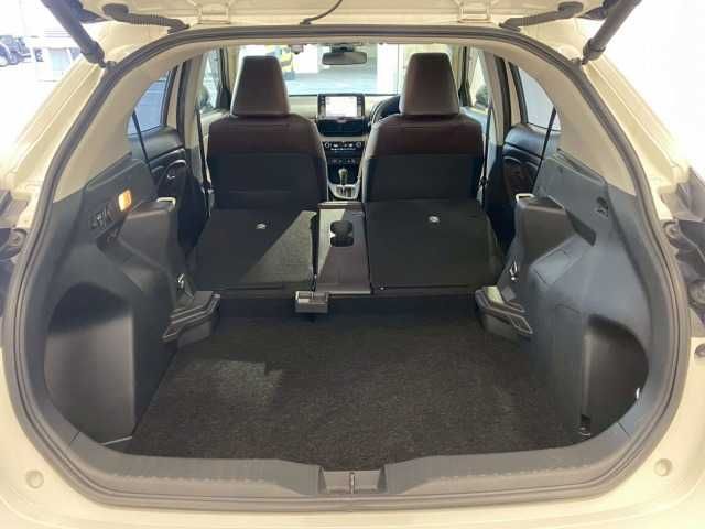 YARIS CROSS HYBRID
