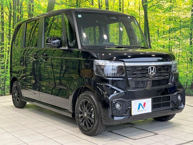 N BOX CUSTOM