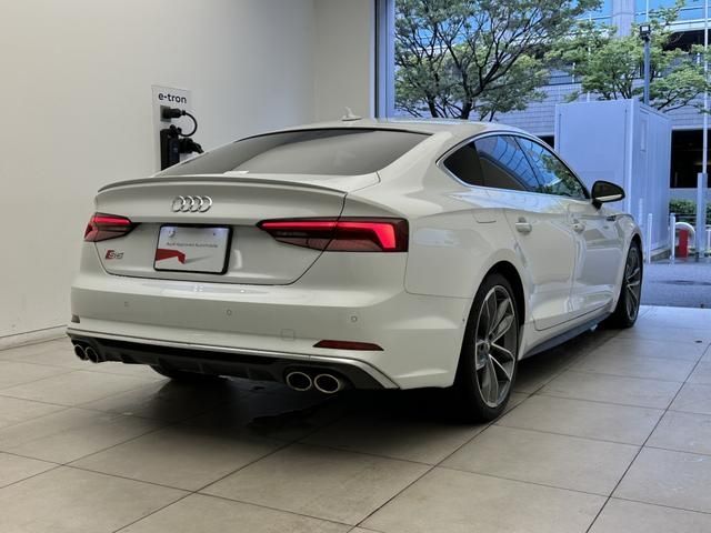 AUDI S5 SPORTBACK