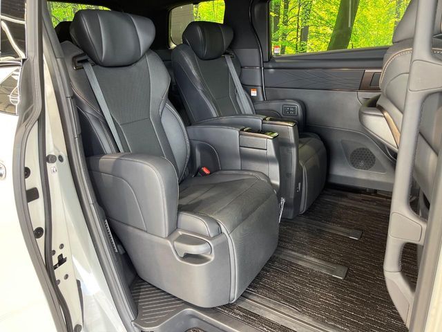 ALPHARD hybrid