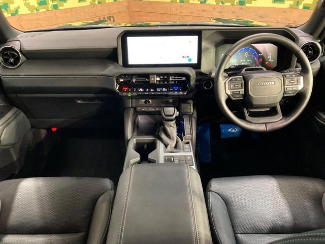 LANDCRUISER 250