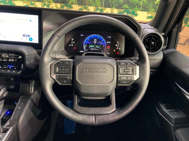 LANDCRUISER 250