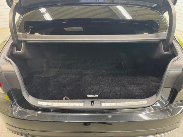 LEXUS LS500h 4WD