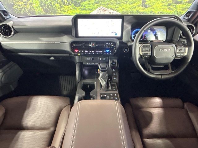 LANDCRUISER 250