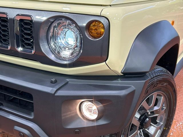 JIMNY NOMADE