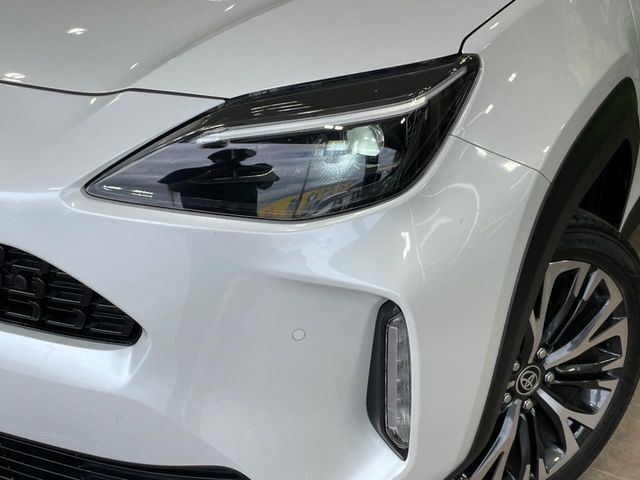 YARIS CROSS HYBRID