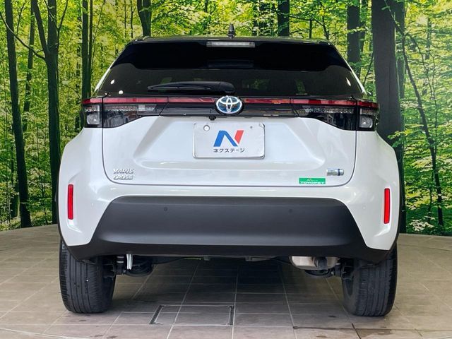 YARIS CROSS HYBRID