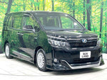 VOXY HYBRID