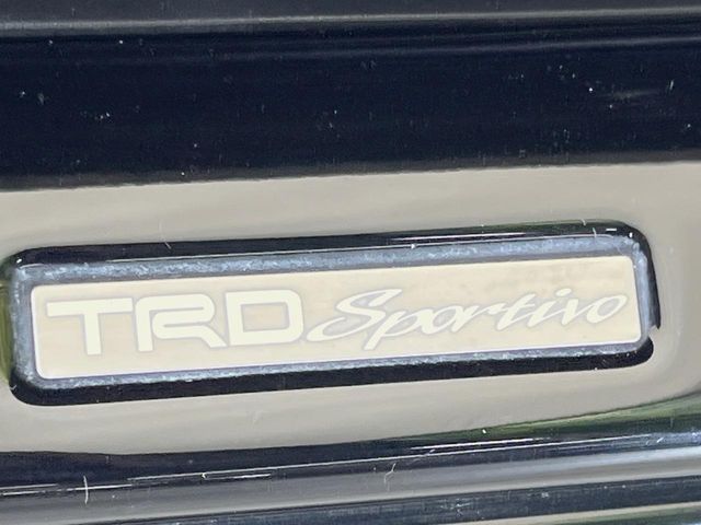 ESQUIRE HYBRID