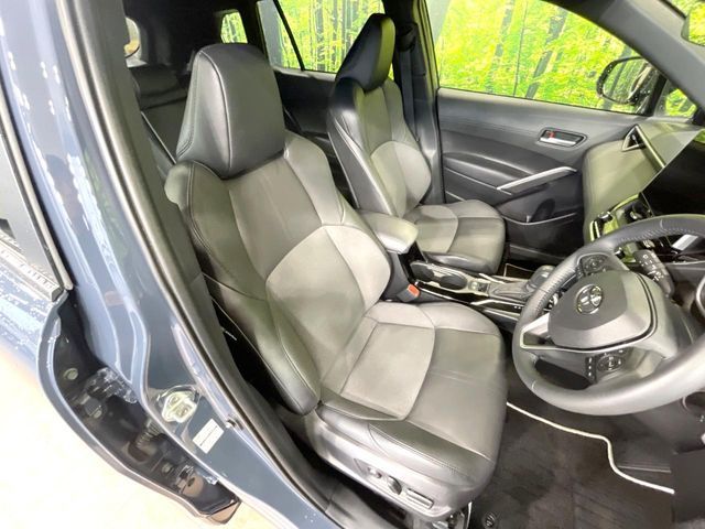 COROLLA CROSS HYBRID