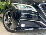 CROWN sedan hybrid