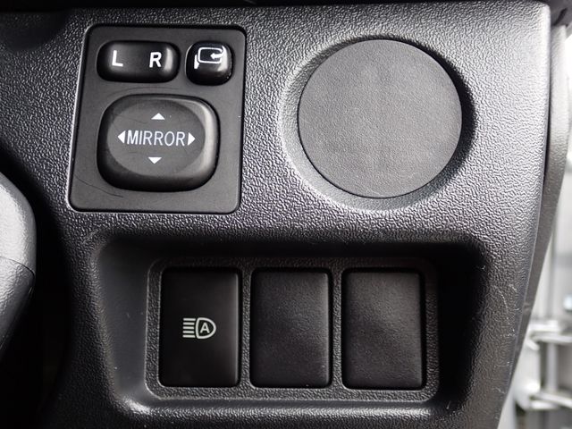 HIACE van 1.2t 2WD