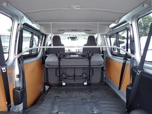 HIACE van 1.2t 2WD
