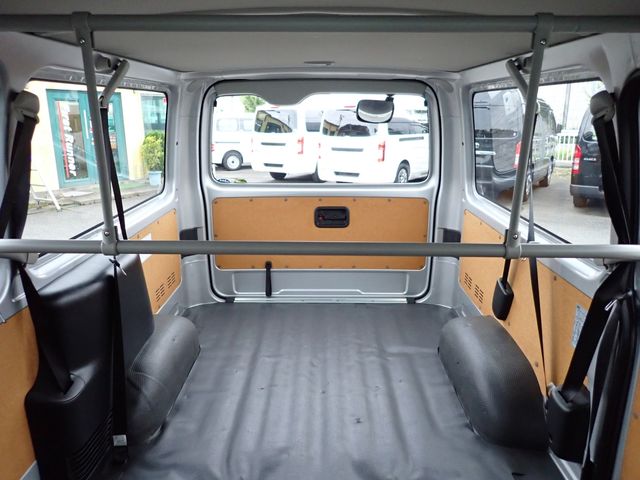 HIACE van 1.2t 2WD