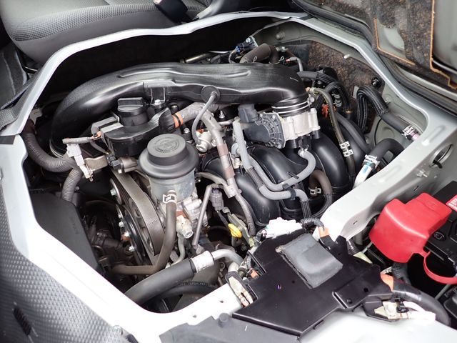 HIACE van 1.2t 2WD
